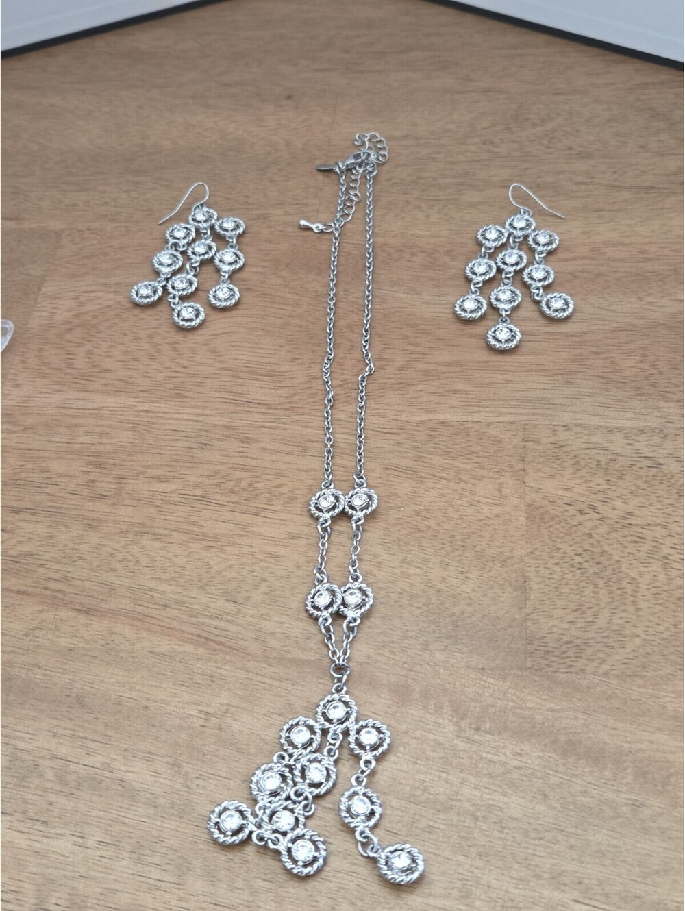 Vintage Premier Designs Silver Tone Rhinestone Necklace & Chandelier Earrings...